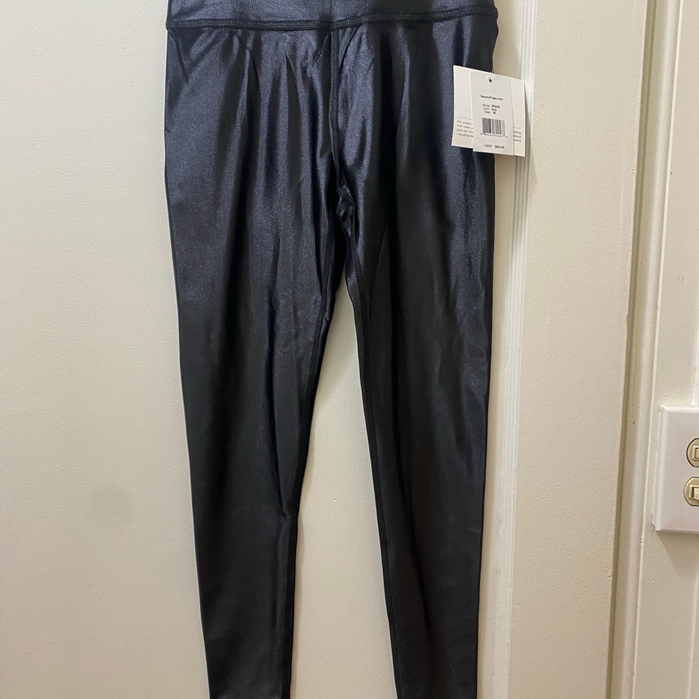 Beyond Yoga Capri Leggings